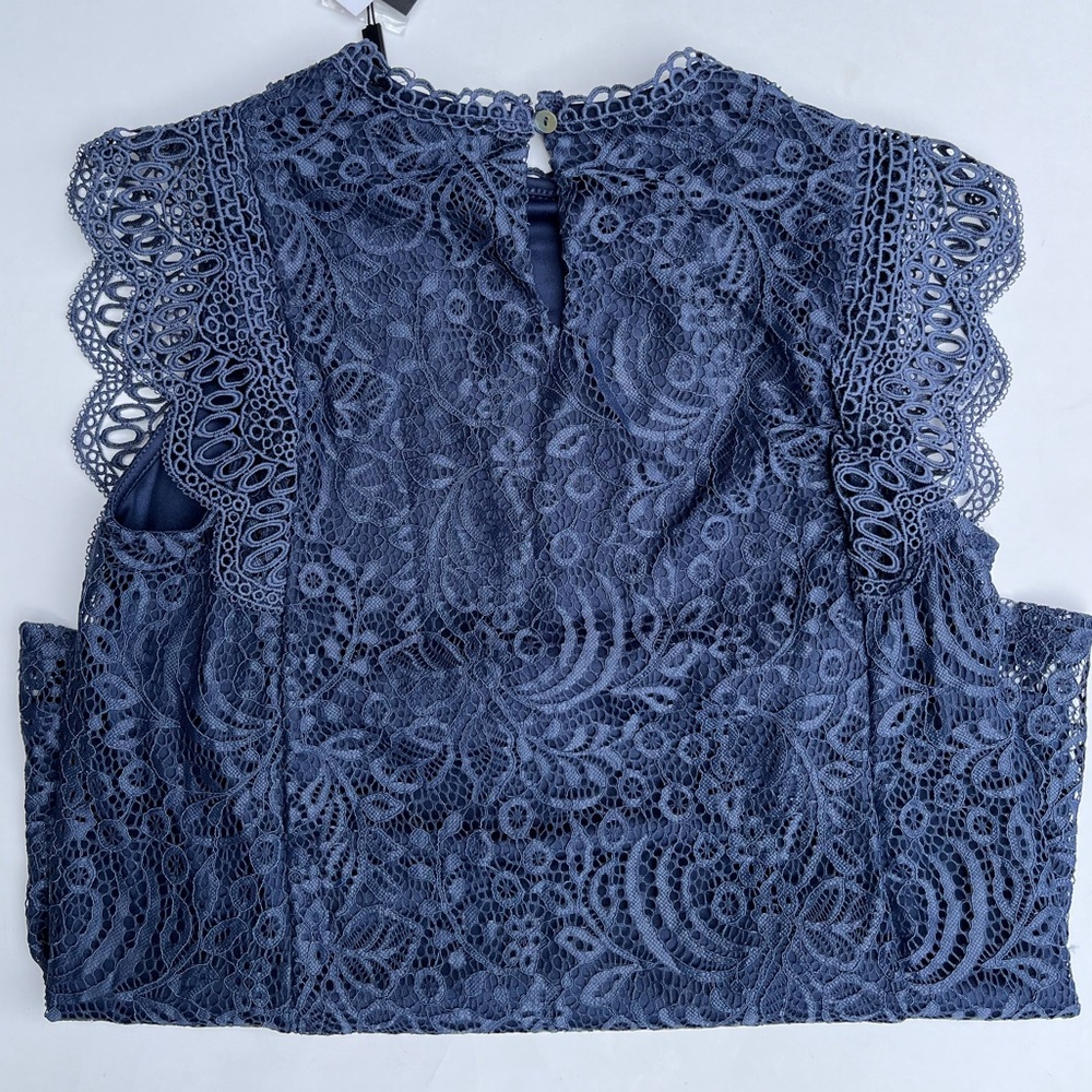Cable & Gauge Lace Blouse - Picture 6 of 6
